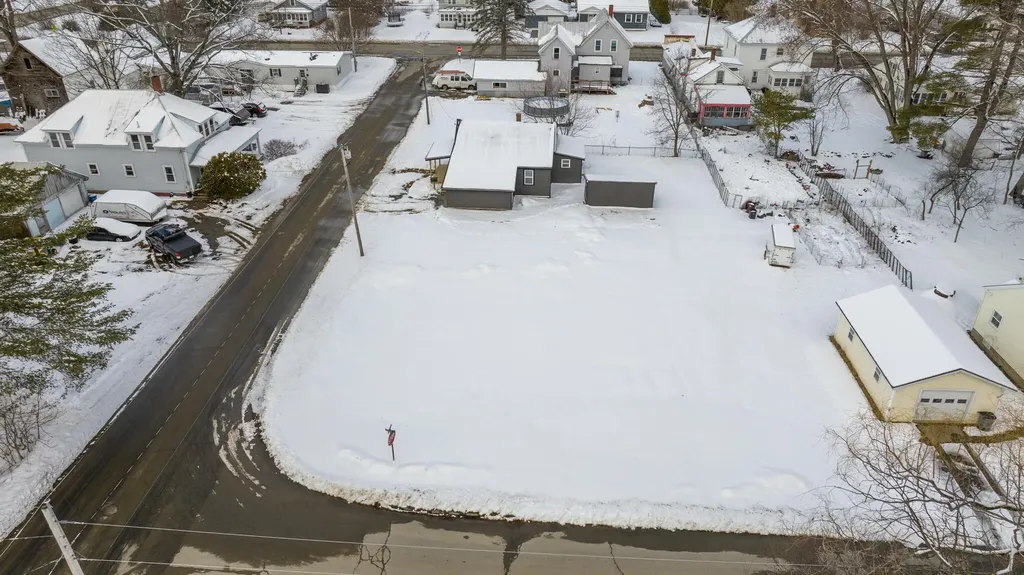 6 Myrtle Street Madison ME 04950