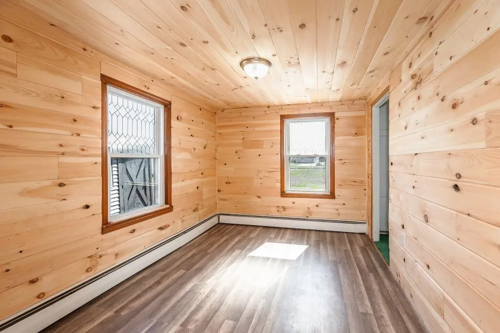 6 Myrtle Street Madison ME 04950