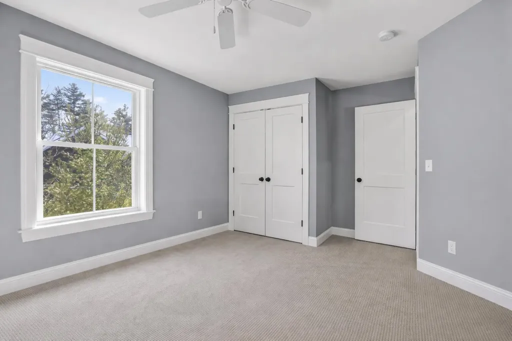 10 Lodge Drive Saco ME 04072