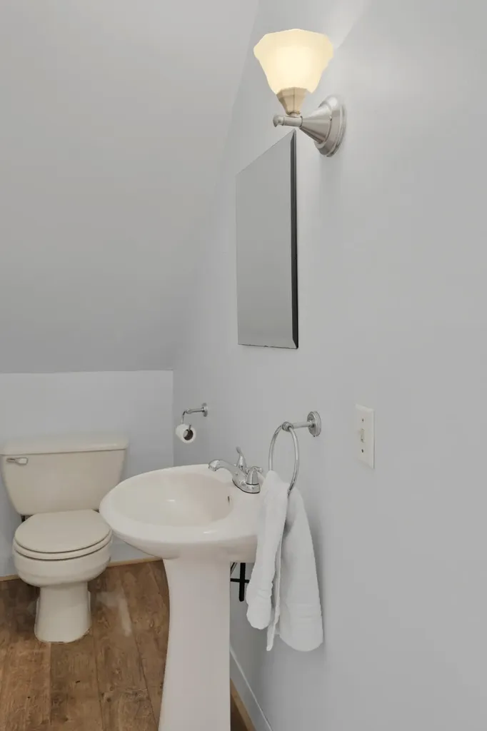 348 Broadway Rockland ME 04841