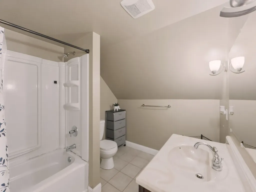 348 Broadway Rockland ME 04841