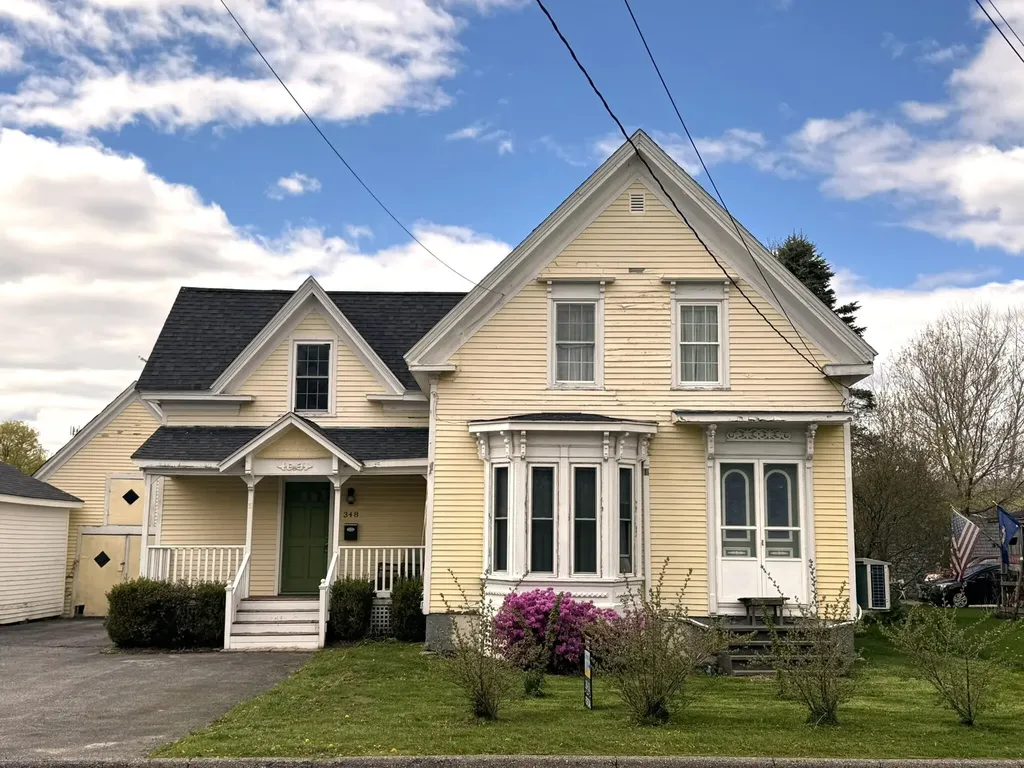 348 Broadway Rockland ME 04841