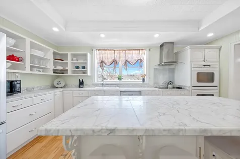 348 Broadway Rockland ME 04841