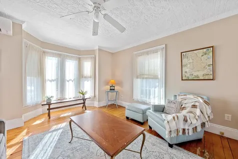 348 Broadway Rockland ME 04841