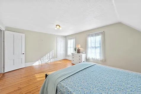 348 Broadway Rockland ME 04841