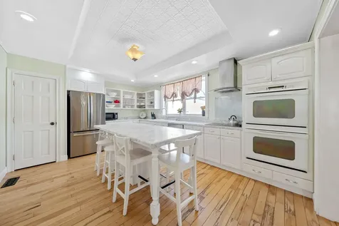 348 Broadway Rockland ME 04841