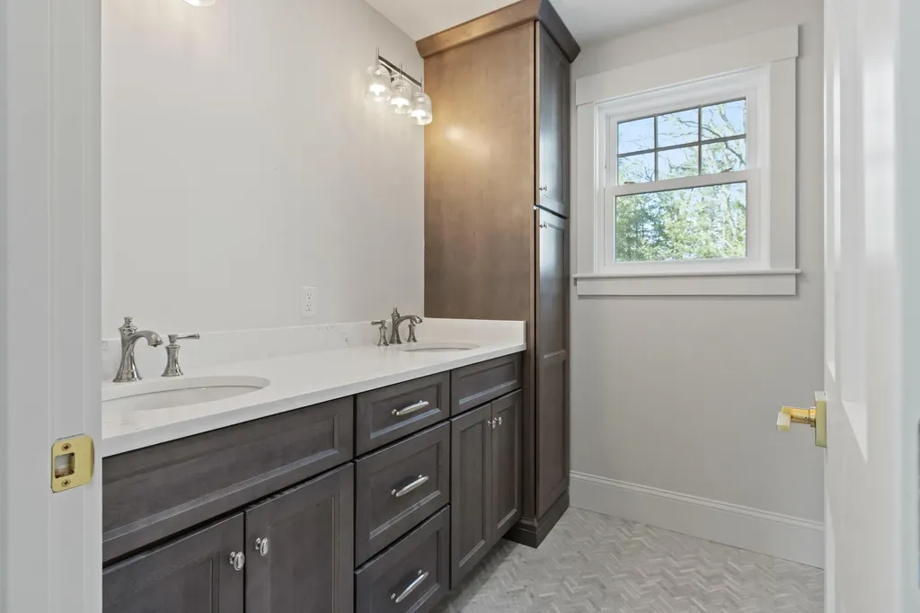 4 Millstone Lane Kennebunk ME 04043