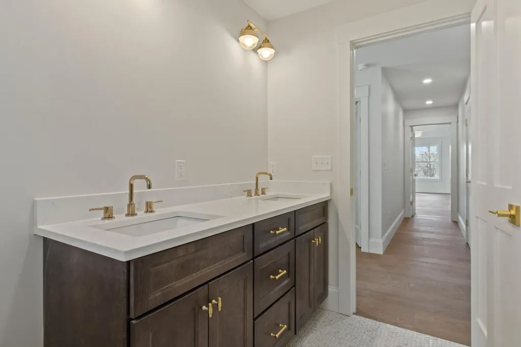 4 Millstone Lane Kennebunk ME 04043