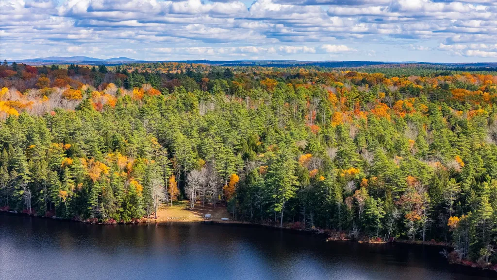 Lot 15 Gibbs Road Wiscasset ME 04578