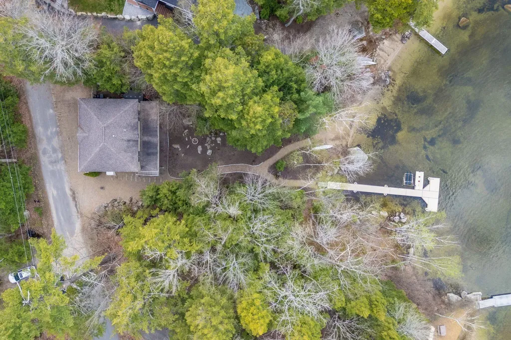 36 Whittemore Cove Road Raymond ME 04071
