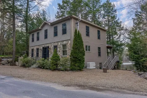 36 Whittemore Cove Road Raymond ME 04071