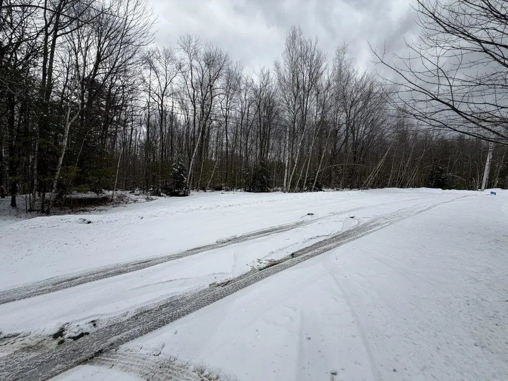 76 U.s. 2 West Route Wilton ME 04294