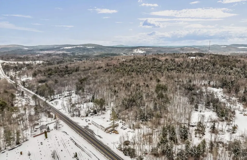76 U.s. 2 West Route Wilton ME 04294