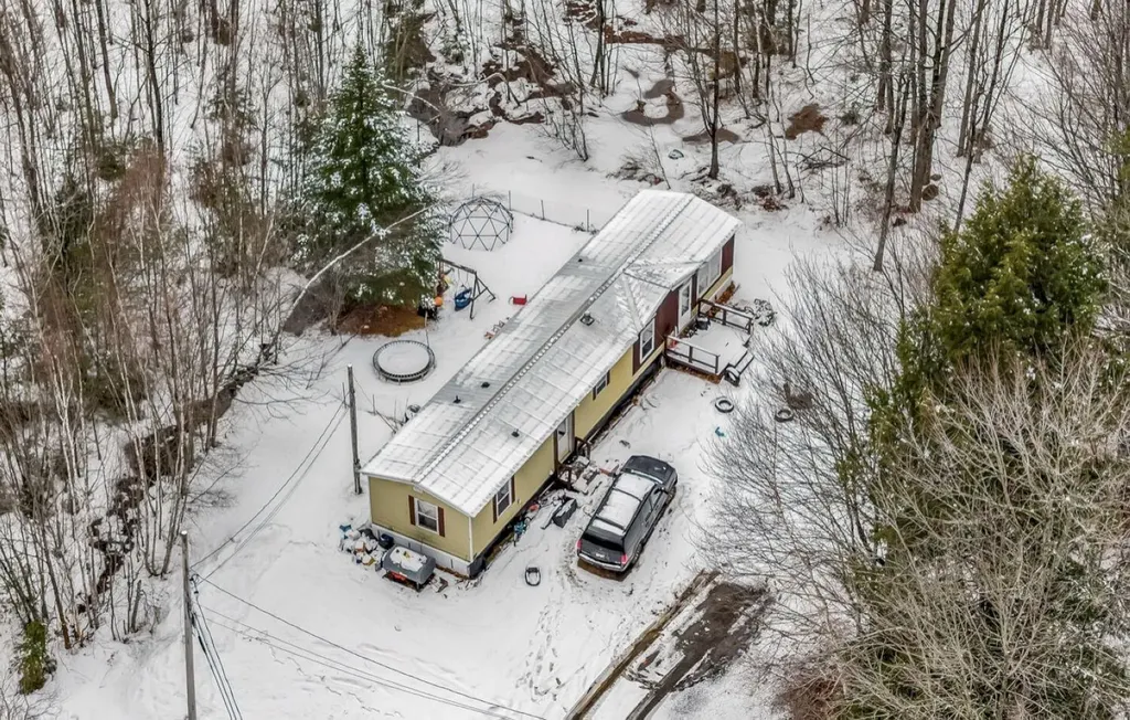 76 U.s. 2 West Route Wilton ME 04294