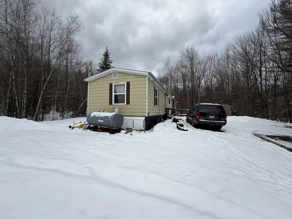 76 U.s. 2 West Route Wilton ME 04294