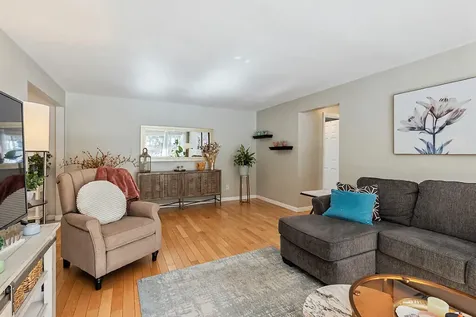 34 Parkwood Drive Augusta ME 04330