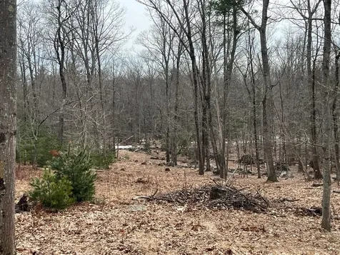 22 Turkeytail Lane Kittery ME 03904