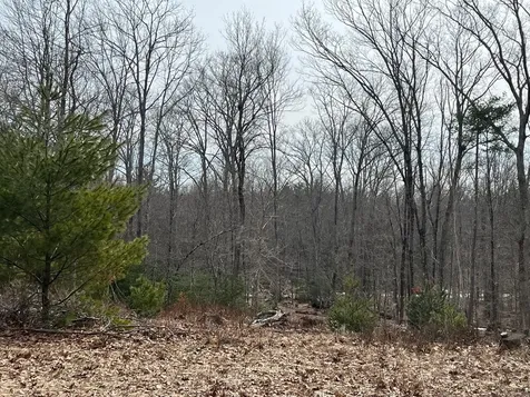 22 Turkeytail Lane Kittery ME 03904