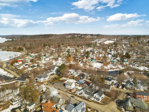51 Bowdoin Street Winthrop ME 04364