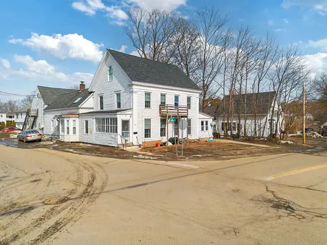 51 Bowdoin Street Winthrop ME 04364