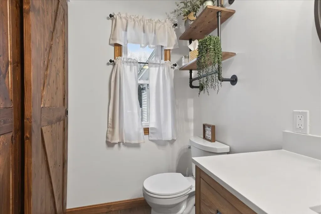 171 Plummer Road Palermo ME 04354