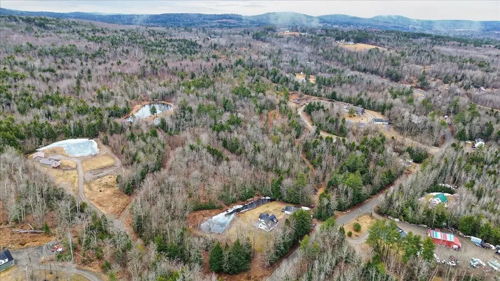 171 Plummer Road Palermo ME 04354