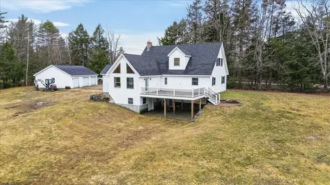 171 Plummer Road Palermo ME 04354