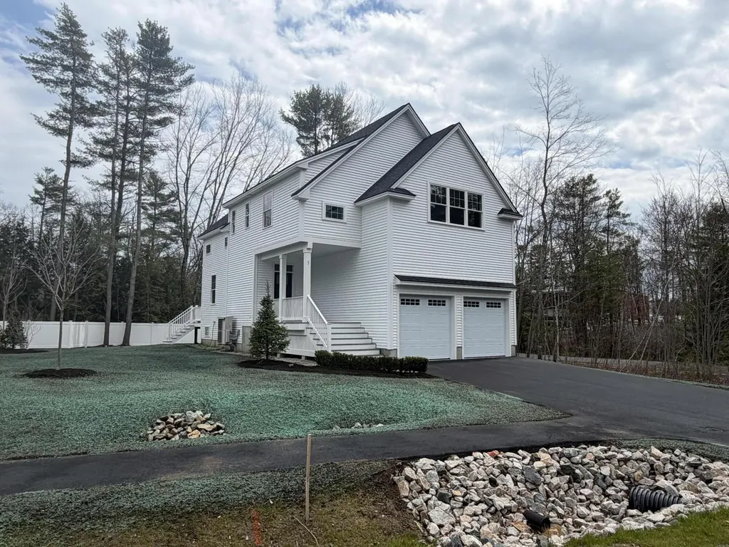 1 Cider Mill Lane Kennebunk ME 04043
