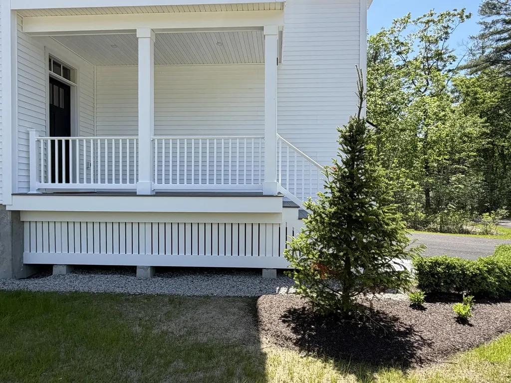 1 Cider Mill Lane Kennebunk ME 04043