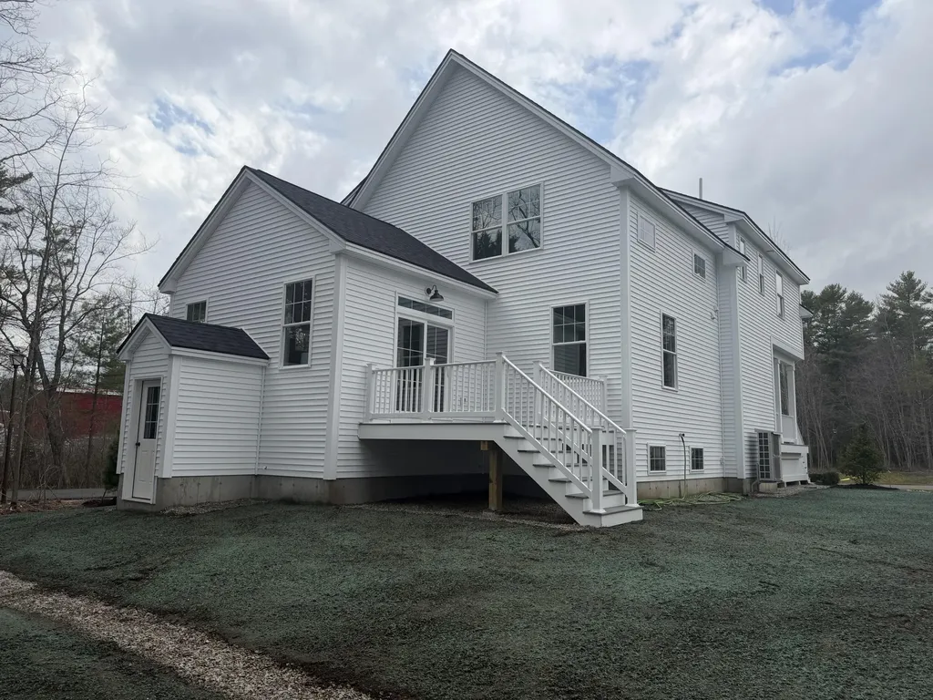 1 Cider Mill Lane Kennebunk ME 04043
