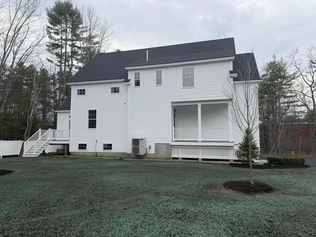 1 Cider Mill Lane Kennebunk ME 04043
