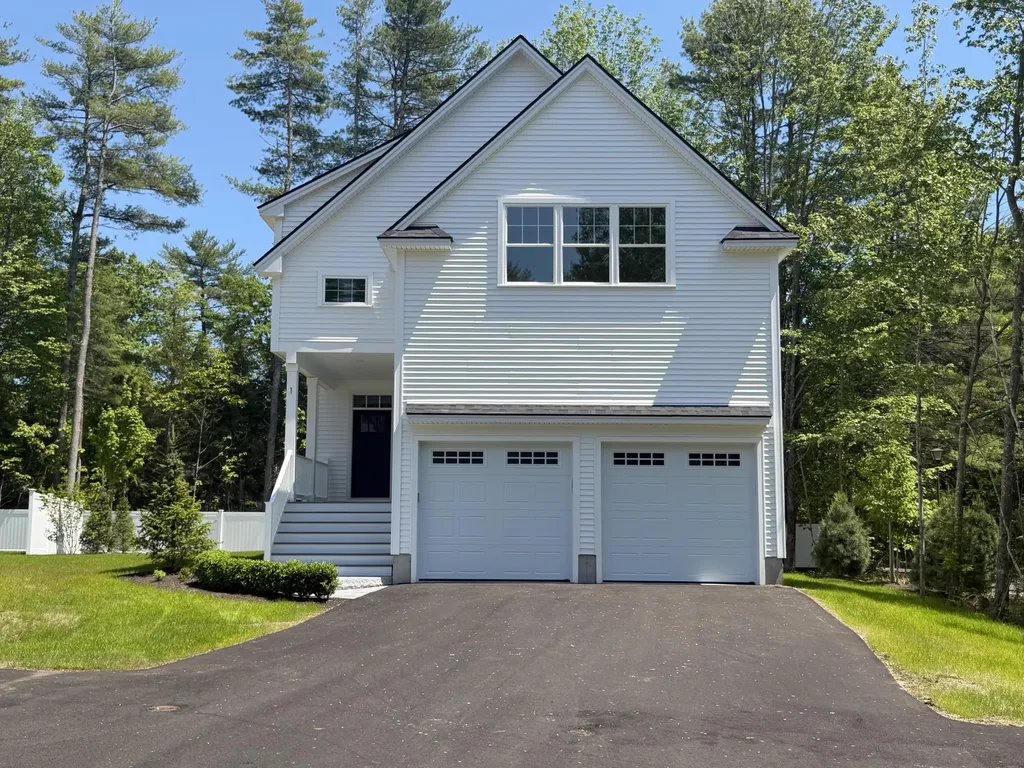 1 Cider Mill Lane Kennebunk ME 04043