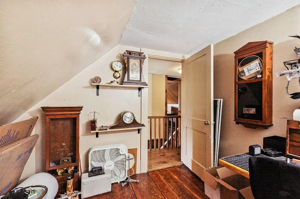 227 Warren Road Pittston ME 04345