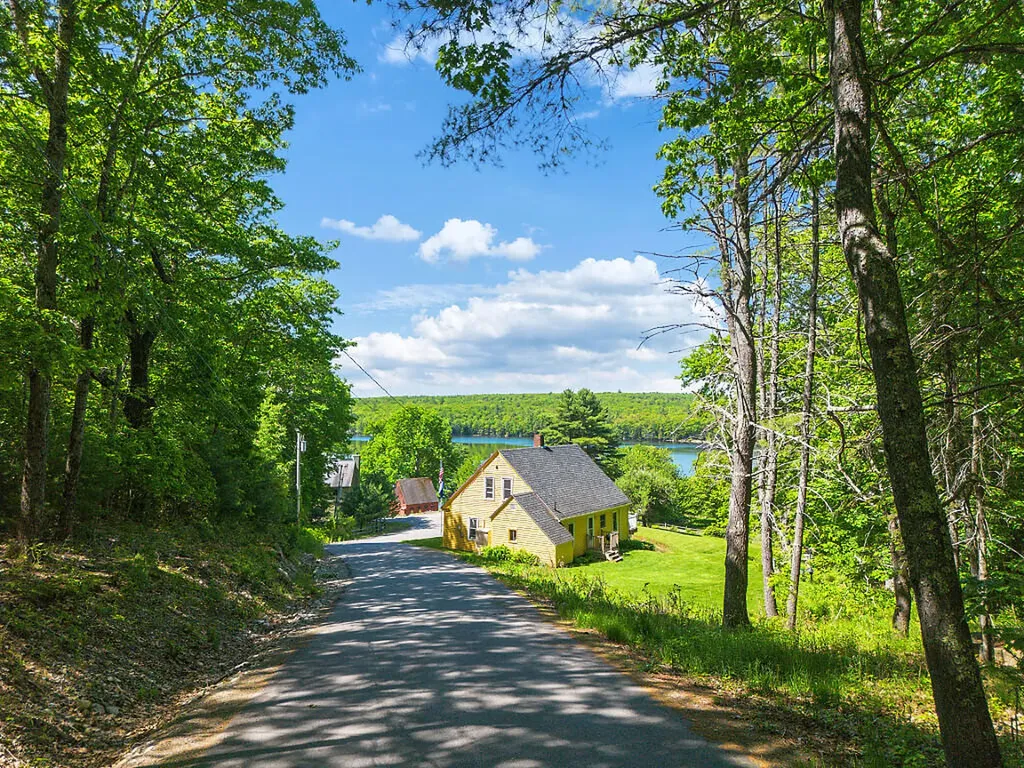 227 Warren Road Pittston ME 04345