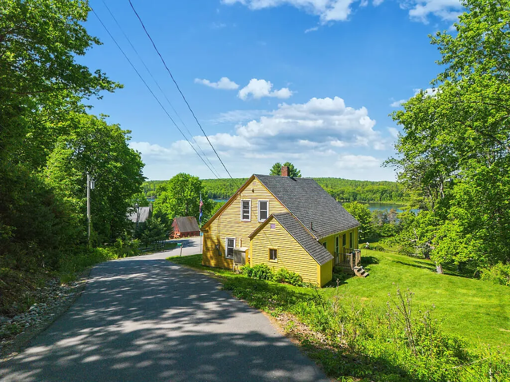 227 Warren Road Pittston ME 04345