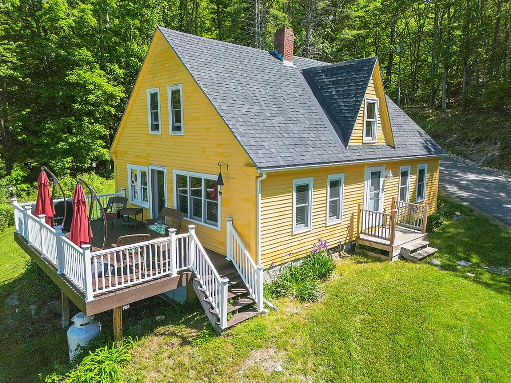 227 Warren Road Pittston ME 04345