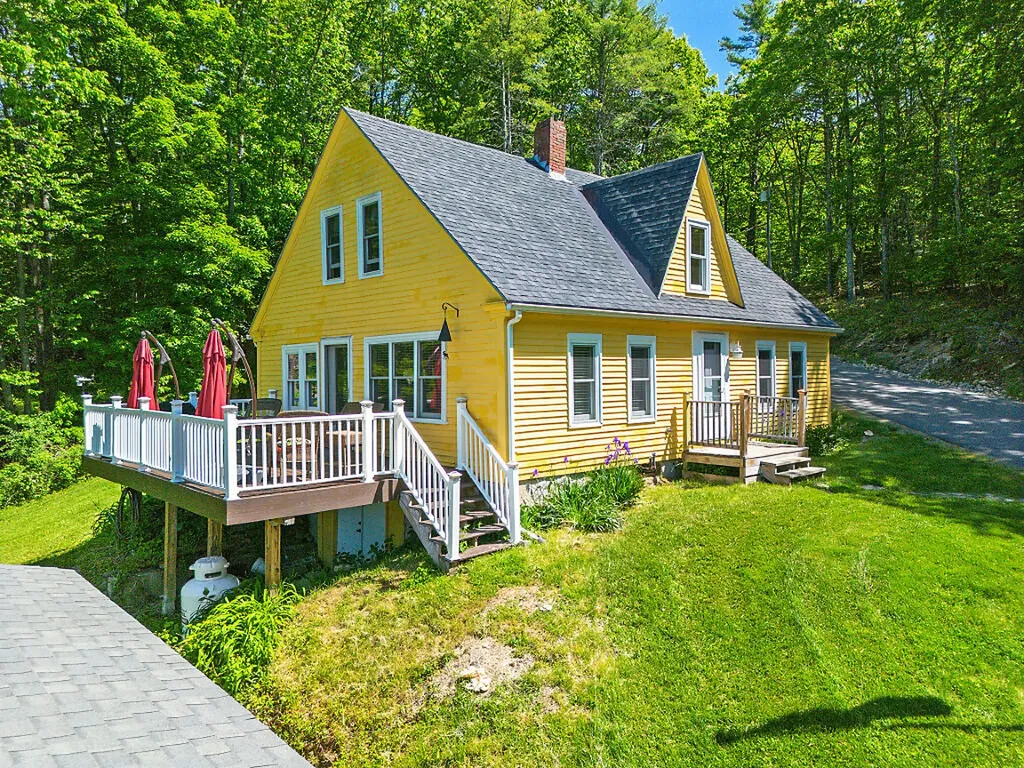 227 Warren Road Pittston ME 04345