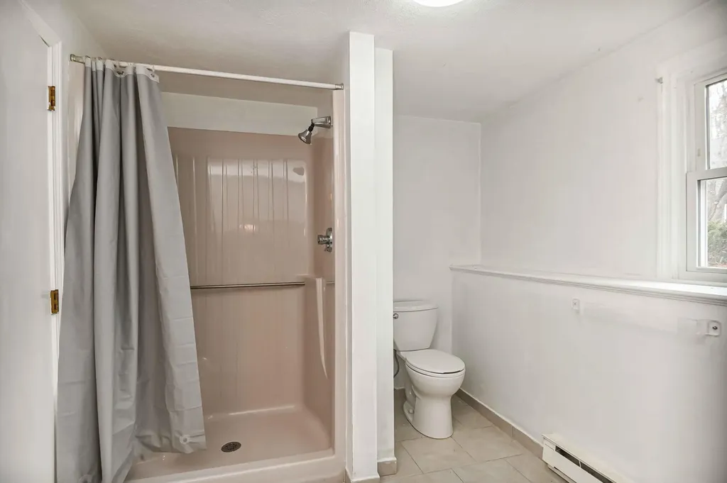68 Airport Drive York ME 03909