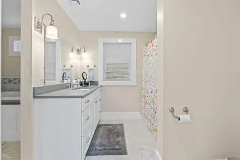 1 Coralburst Lane Scarborough ME 04074