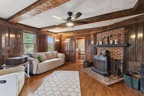 307 Route 41 Winthrop ME 04364