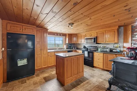 307 Route 41 Winthrop ME 04364