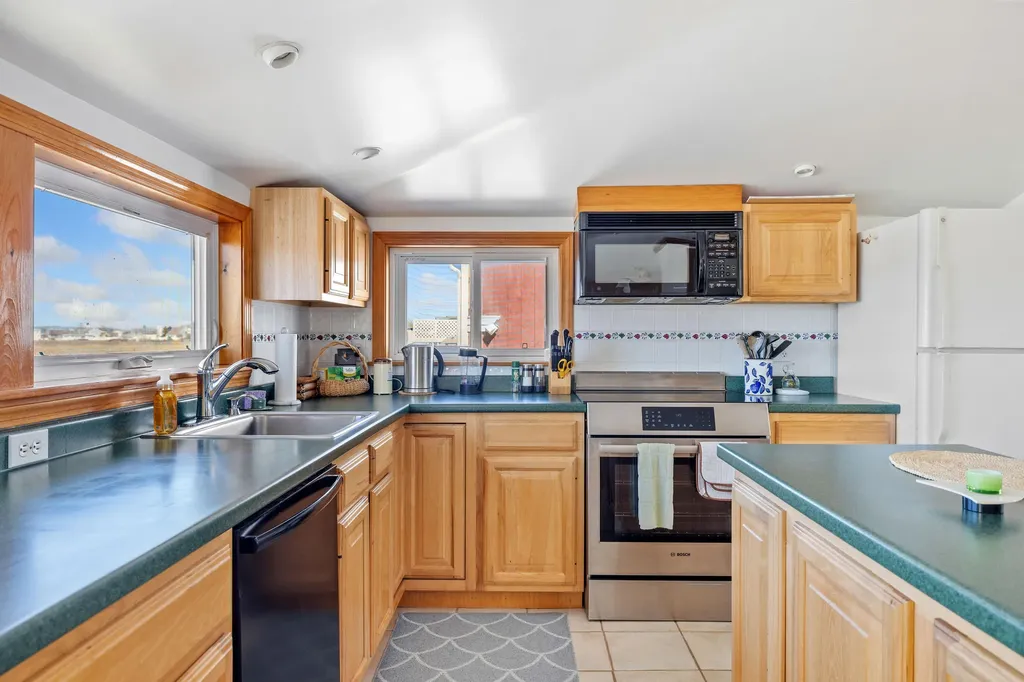 347 Webhannet Drive Wells ME 04090