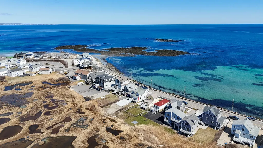 347 Webhannet Drive Wells ME 04090