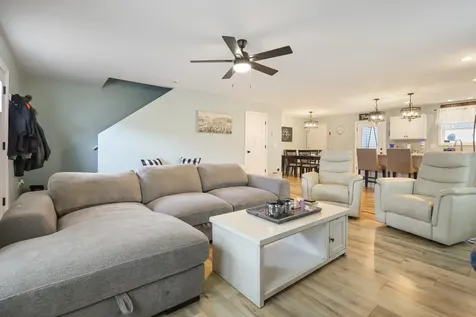 35 Wildwood Drive Bangor ME 04401