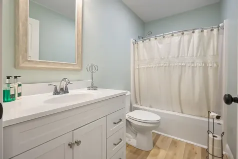 35 Wildwood Drive Bangor ME 04401