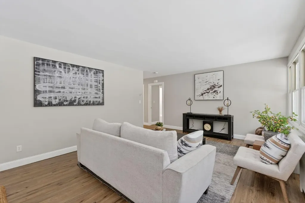 224 Congress Circle Topsham ME 04086