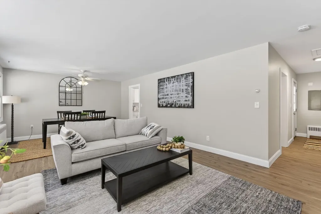 224 Congress Circle Topsham ME 04086