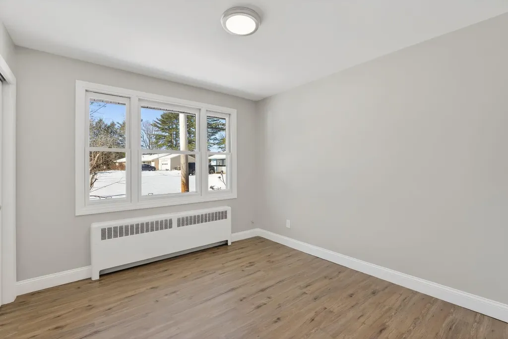 224 Congress Circle Topsham ME 04086