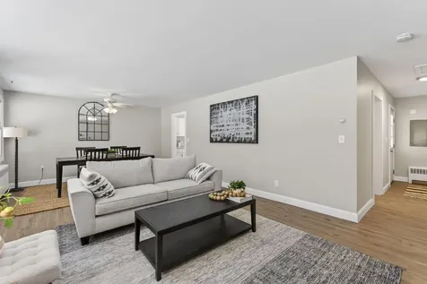 224 Congress Circle Topsham ME 04086