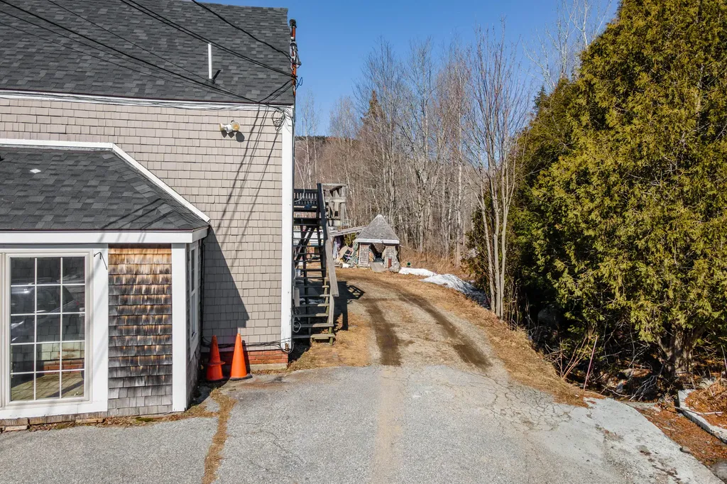 176 Ellsworth Road Blue Hill ME 04614